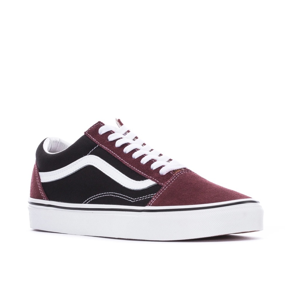 Vans Men’s Old Skool
Color Block Black/Brown
VN0007NTYS8
Sneakers - Picture 9 of 16